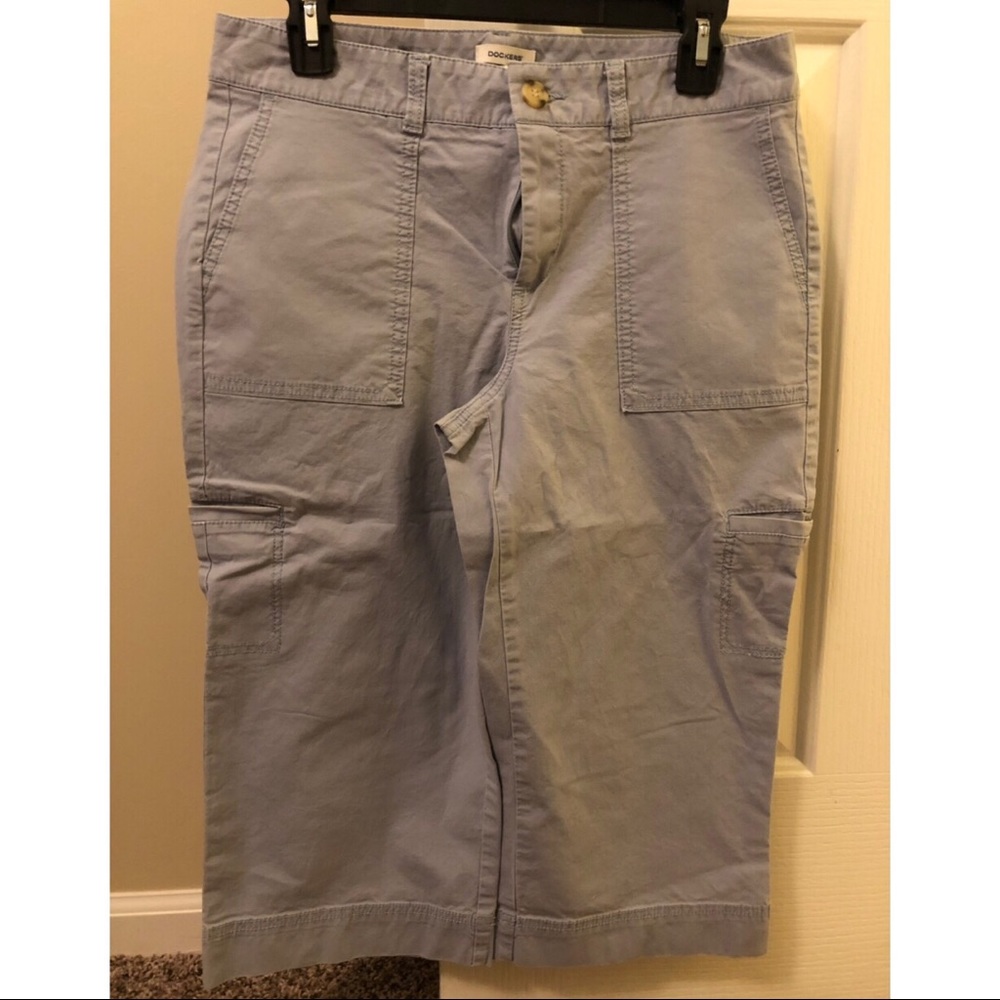 Light Blue Dockers Capris